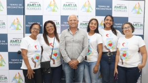 Prefeitura recebe integrantes do Projeto "Movidos por Amor"
